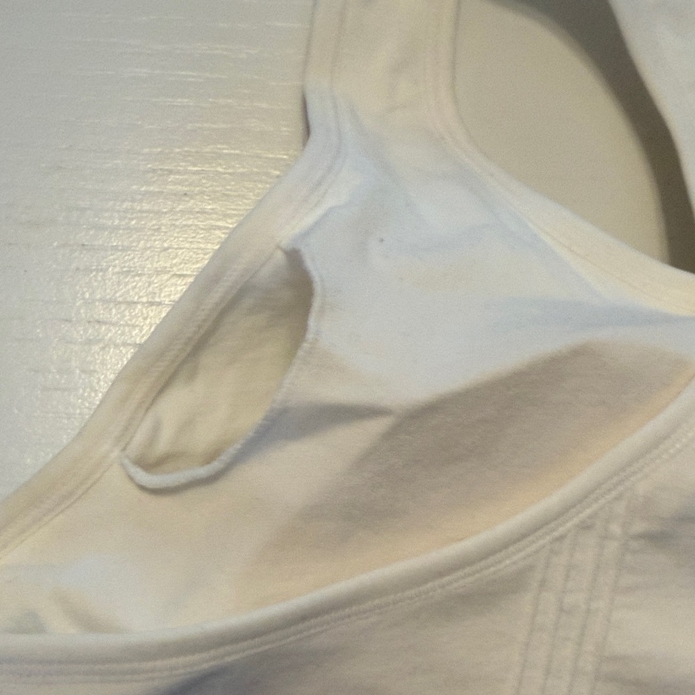 Tek Gear Women's NEW WITH TAGS White Wicking Sports Bra Size 3X - Picture 7 of 8